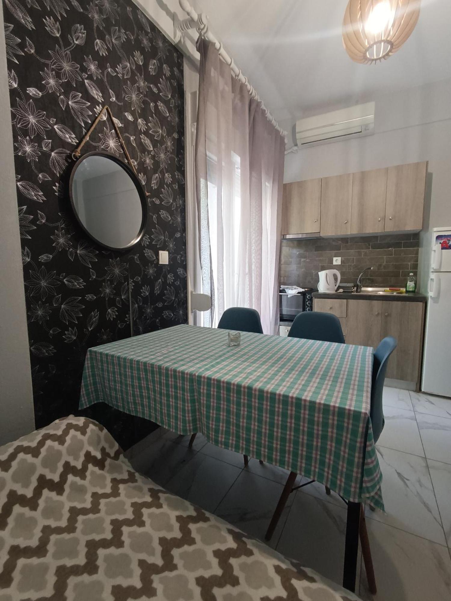 Deluxe Seaside Apartment Konstantinidis Nea Poteidaia Dış mekan fotoğraf